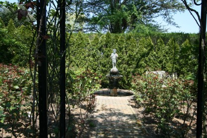 24 Far Pond Road