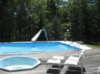 11 SHOREWOOD DR