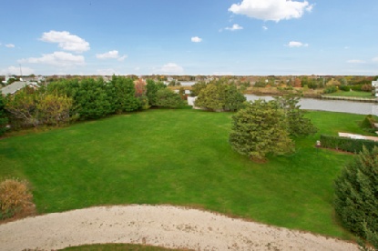 81 Dune Road