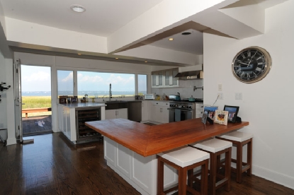 SOUTHAMPTON BAY FRONT MODERN DREAM