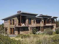 5 BEACH PLUM COURT