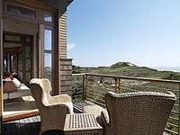5 BEACH PLUM COURT