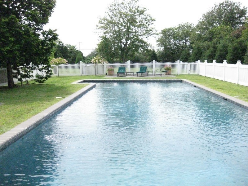 Wonderful Wainscott