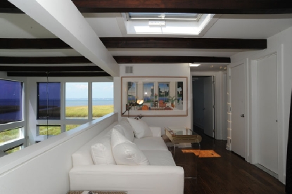 SOUTHAMPTON BAY FRONT MODERN DREAM