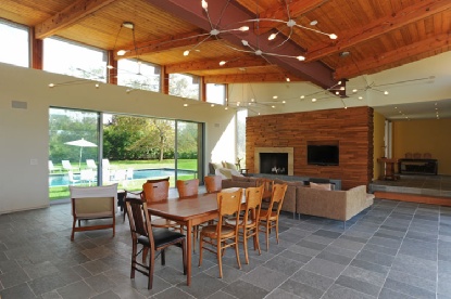 MECOX BAY MODERN