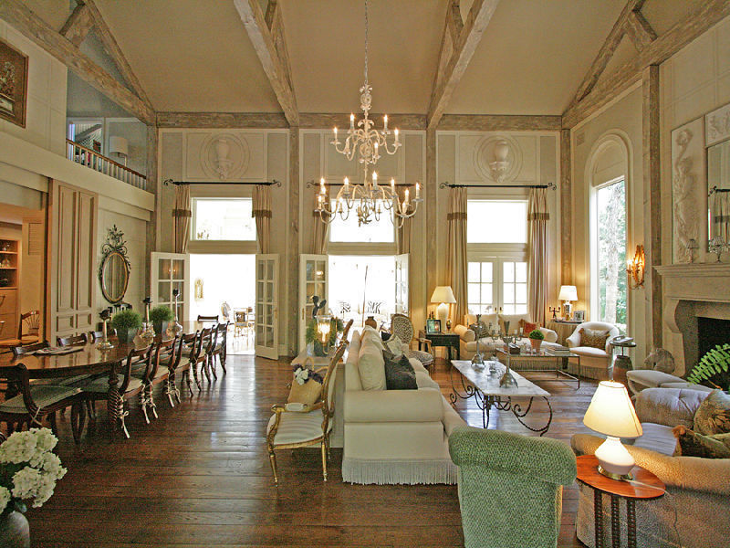Completely Private, Grand Compound