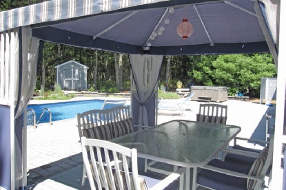BRIDGEHAMPTON NORTH
