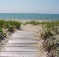 5 BEACH PLUM COURT