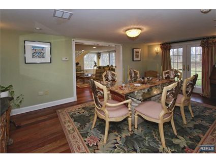5 N Church Rd