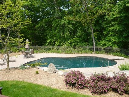 18 Sugar Hill Rd
