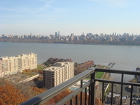 7855 Boulevard East in North Bergen