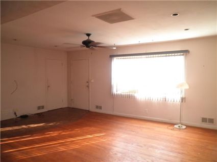 54 Bryant Dr