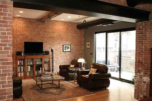 610 Clinton Street