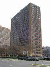 135 Montgomery St., #11H - Condo Apartment Sale at Montgomery Towers in Paulus Hook, Hudson County - StreetEasy Northern New Jersey