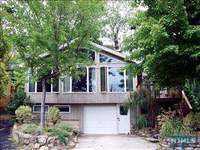 3 Bedroom - Apartment Sale in Edgewater, Bergen County - StreetEasy North Jersey