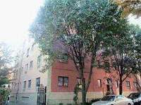 476 Monmouth Street in Hamilton Park