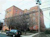210 Woodcliff Avenue in North Bergen